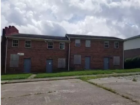 80 Brown St, Berea, KY 40403 photo 1