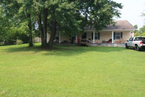 107 Baker Dr, Stanton, KY 40380 photo 1