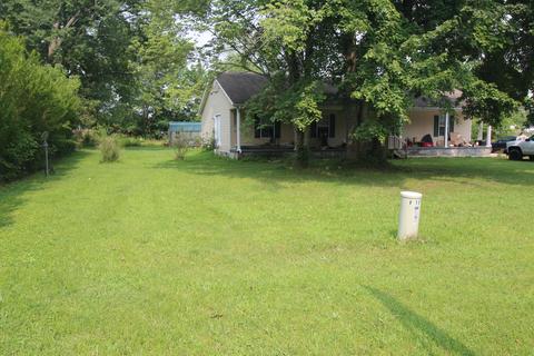 107 Baker Dr, Stanton, KY 40380 photo 2