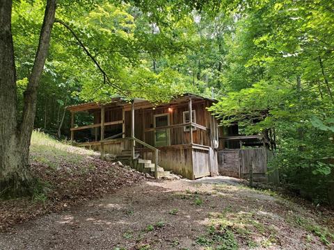 454 Colonel Dr, Burnside, KY 42519 photo 1