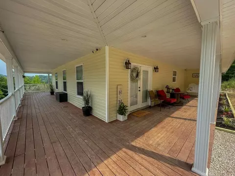 175 Deer Trace Rd, Stanton, KY 40380 photo 5