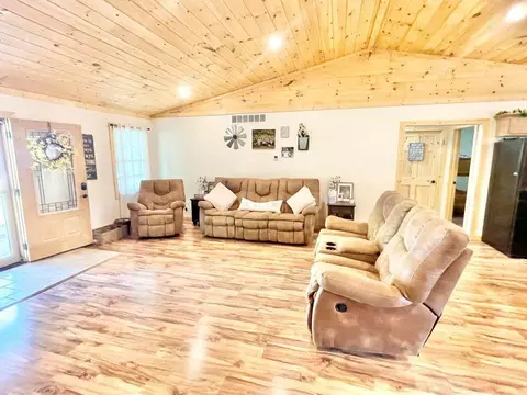 75 Morrow Ln, Stearns, KY 42647 photo 13