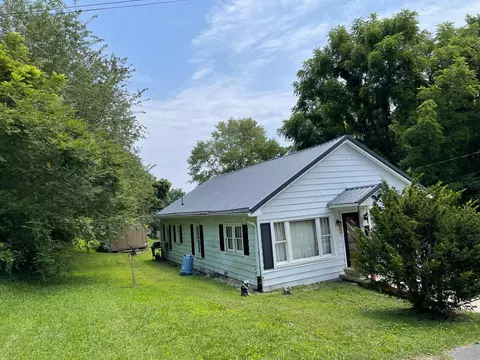1409 Madison St, Corbin, KY 40701 photo 2