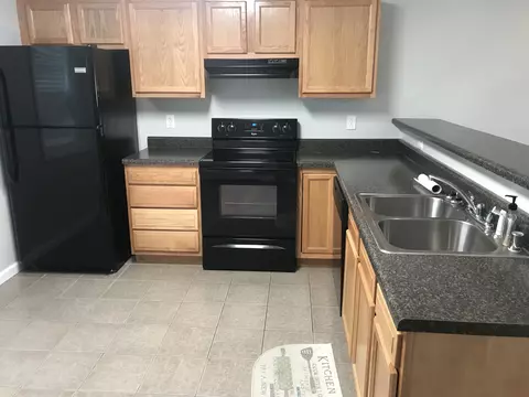 1139 E Main St, Morehead, KY 40351 photo 2