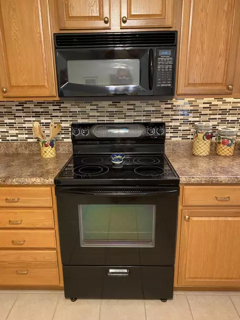 356 Cobblestone Way, Corbin, KY 40701 photo 9