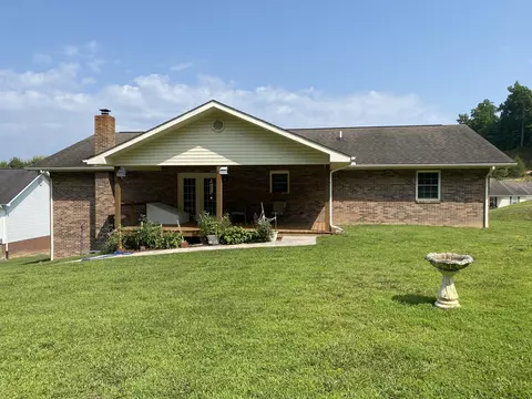 356 Cobblestone Way, Corbin, KY 40701 photo 2