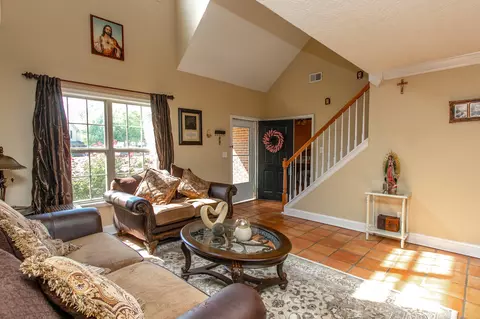 105 Oconner Ct, Georgetown, KY 40324 photo 4
