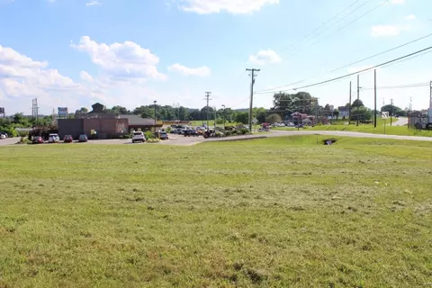 2460 Monticello St, Somerset, KY 42501
