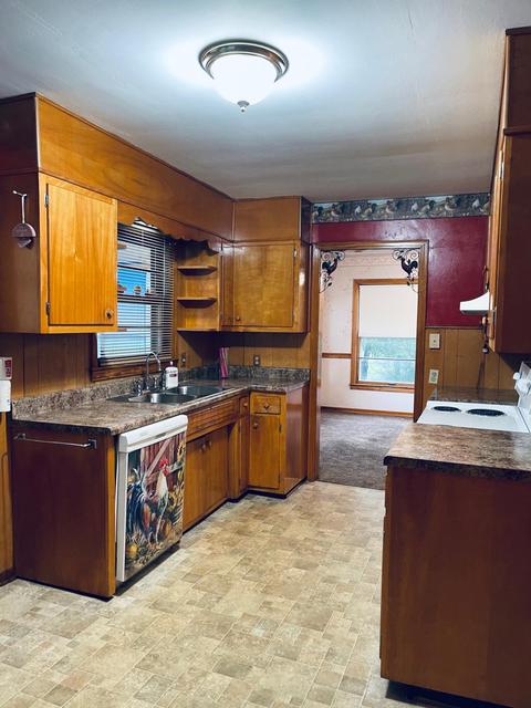 725 E Main St, Grayson, KY 41143 photo 7
