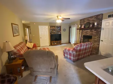 1003 Cardinal Dr, Corbin, KY 40701 photo 4