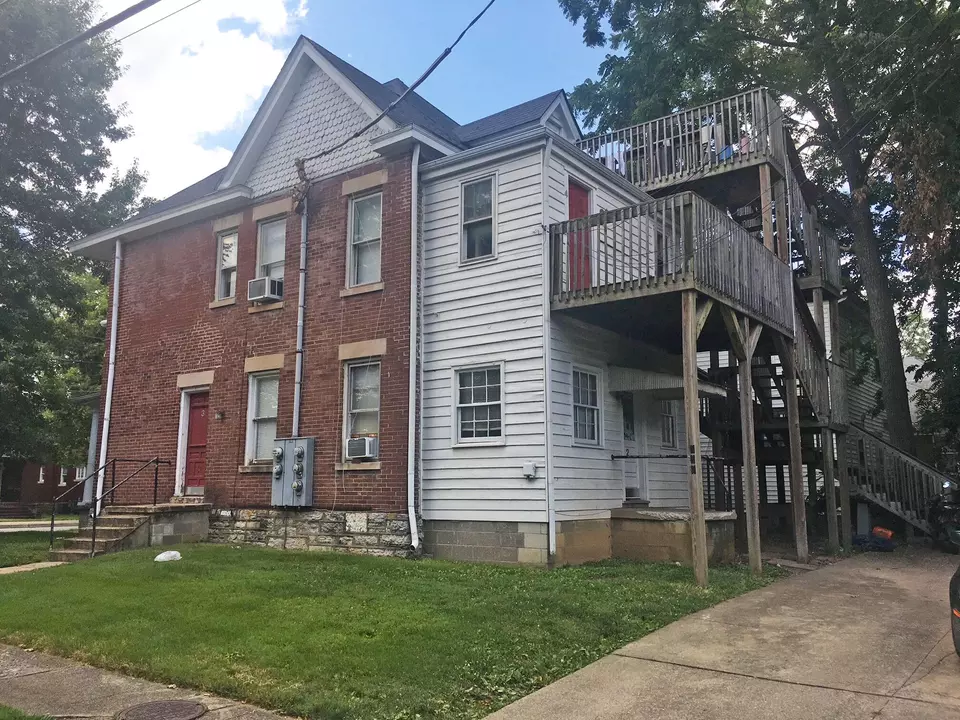  325 E Maxwell St, Lexington, KY 40508 photo 3
