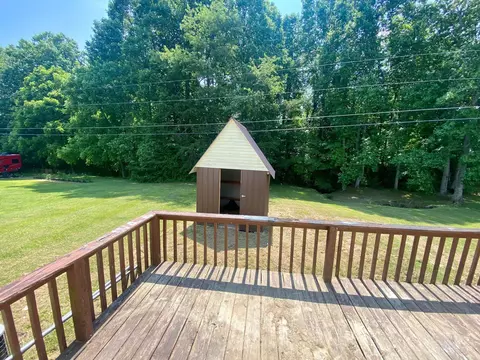 188 Clear Pine Dr, Pine Knot, KY 42635 photo 2