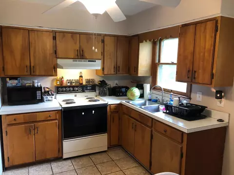 100 Ridgeway # A, Lancaster, KY 40444 photo 12