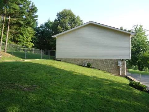 51 Janice Ln, Corbin, KY 40701 photo 8