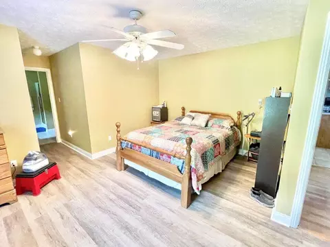 94 Walnut Dr, Bronston, KY 42518 photo 13