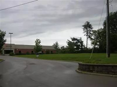 40 Saturn Dr, Somerset, KY 42501