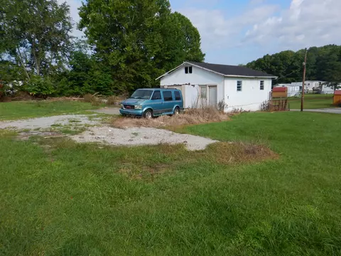 44 Robert E Cox Rd, Corbin, KY 40701 photo 2