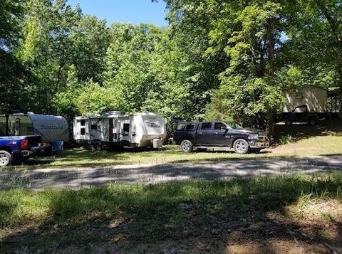 514 Cherokee Trl, Nancy, KY 42544 photo 2