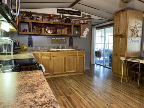254 Lakeview Dr, Nancy, KY 42544 photo 6