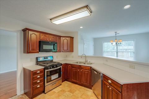 109 Percy Pl, Georgetown, KY 40324 photo 2