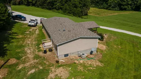 774 Midnight Stable Rd, Manchester, KY 40962 photo 5