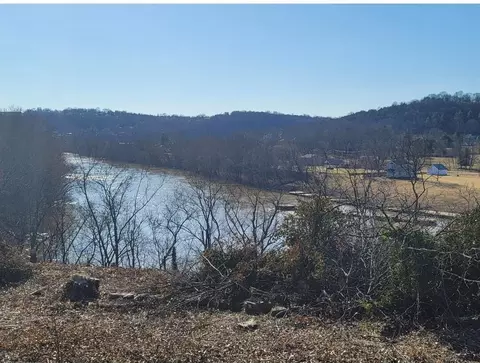 954 Wilkinson, Frankfort, KY 40601