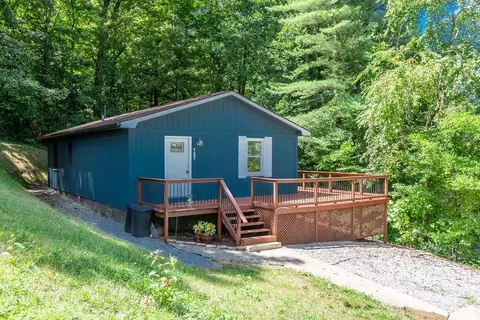 137 Mcfadden Dr, Corbin, KY 40701 photo 1