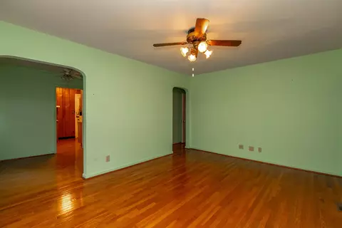 348 E Walnut St, Danville, KY 40422 photo 7