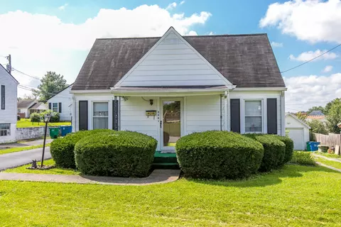 348 E Walnut St, Danville, KY 40422 photo 3