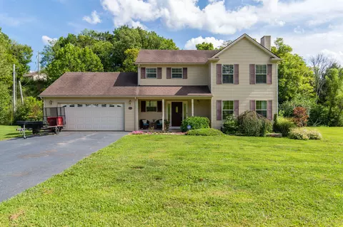 304 Ridgeview Dr, Berea, KY 40403 photo 1