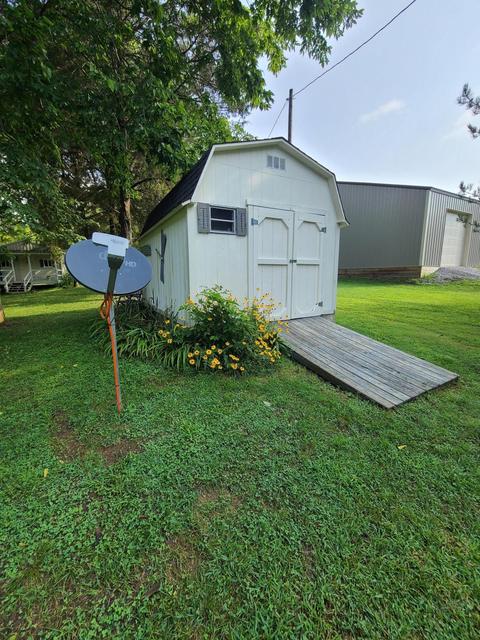 255 Oregon Rd, Salvisa, KY 40372 photo 12