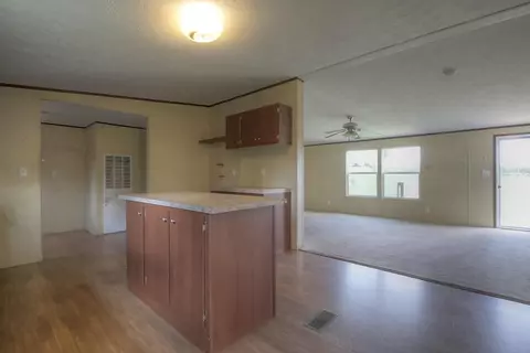 5301 Ky-328, Eubank, KY 42567 photo 16