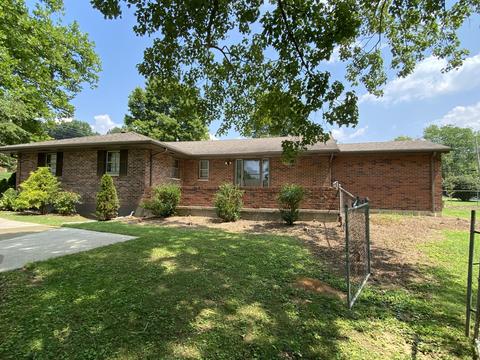 230 Grindstone Rd, Irvine, KY 40336 photo 2