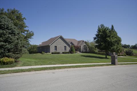 521 Ranier Dr, Richmond, KY 40475 photo 2