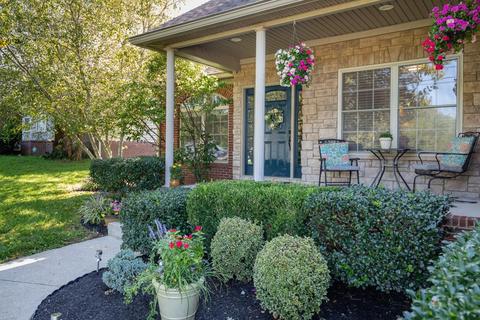 110 Hidden Paddock Ln, Georgetown, KY 40324 photo 3