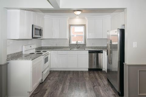 320 W Maple Ave, Lancaster, KY 40444 photo 7