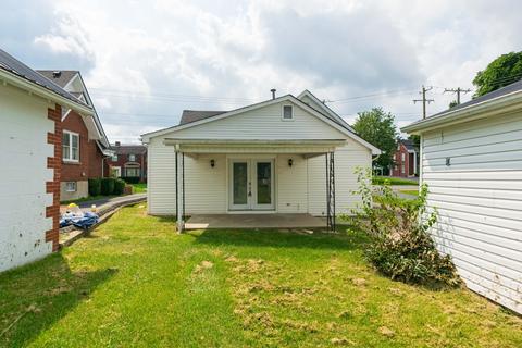 320 W Maple Ave, Lancaster, KY 40444 photo 29