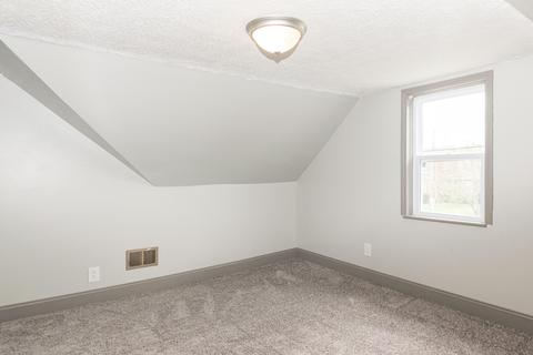 320 W Maple Ave, Lancaster, KY 40444 photo 24