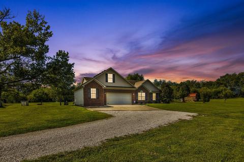 2197 Georgetown Rd, Paris, KY 40361 photo 2