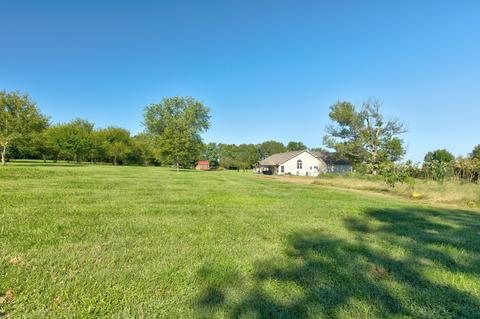 2197 Georgetown Rd, Paris, KY 40361 photo 24