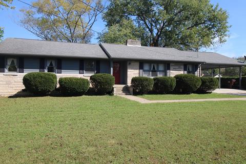 1044 Maple St, Stanton, KY 40380 photo 3