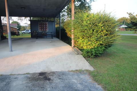 1044 Maple St, Stanton, KY 40380 photo 24