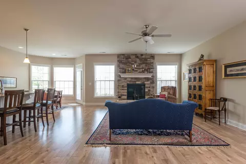 102 Julia Cir, Georgetown, KY 40324 photo 7