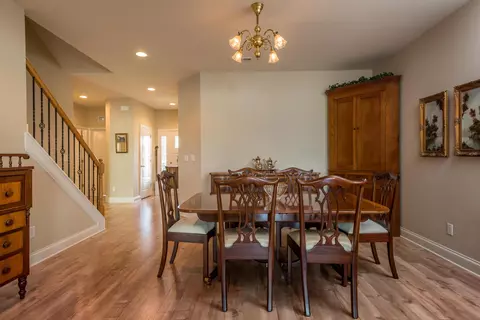 102 Julia Cir, Georgetown, KY 40324 photo 5
