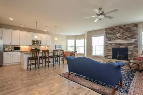 102 Julia Cir, Georgetown, KY 40324 photo 6