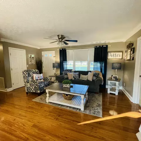 508 Peters Rd, Mckee, KY 40447 photo 3