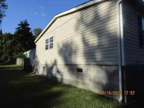 2391 Kentucky Hwy 26, Corbin, KY 40701 photo 2