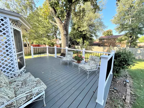 809 Pheasant Ln, Versailles, KY 40383 photo 3