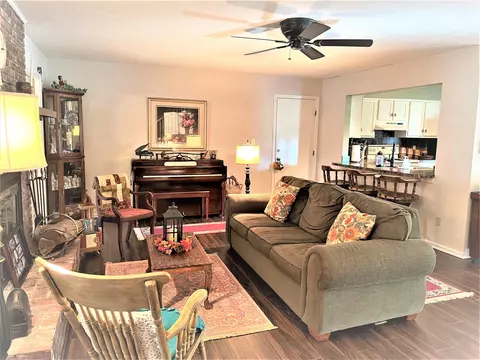 809 Pheasant Ln, Versailles, KY 40383 photo 6