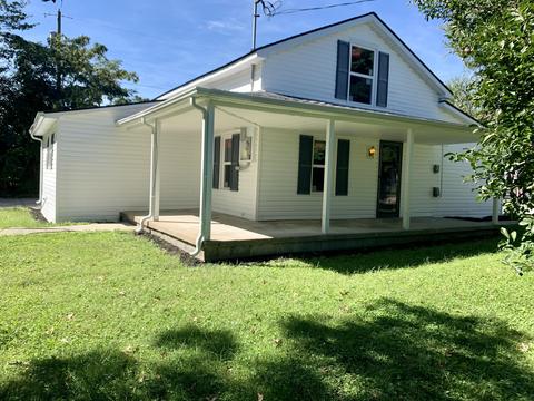 109 Davis St, Berea, KY 40403 photo 1